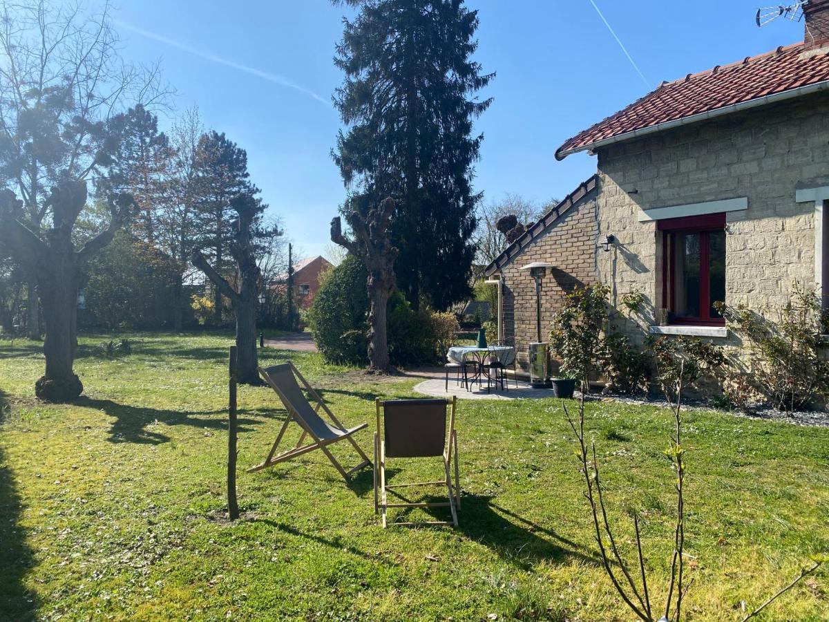 Méry-sur-Oise Studio Epicea Avec Jardin Dans Charmante Propriete מראה חיצוני תמונה